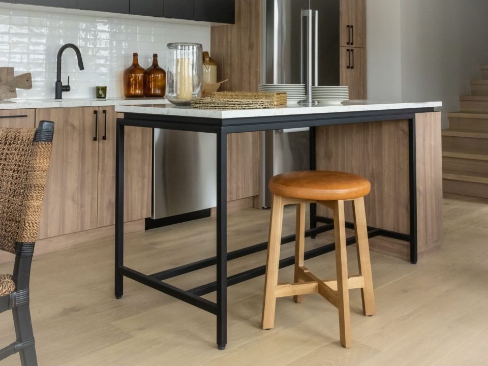 Furnished kitchen island with stool